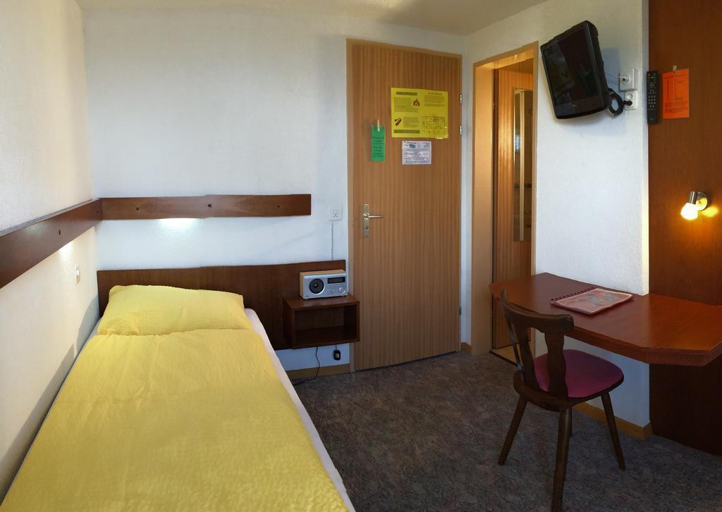 Hotel Zum See Grachen Bilik gambar